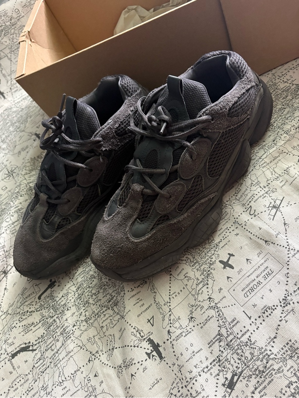 Yeezy Boost 500 Triple Black Men’s Sneakers